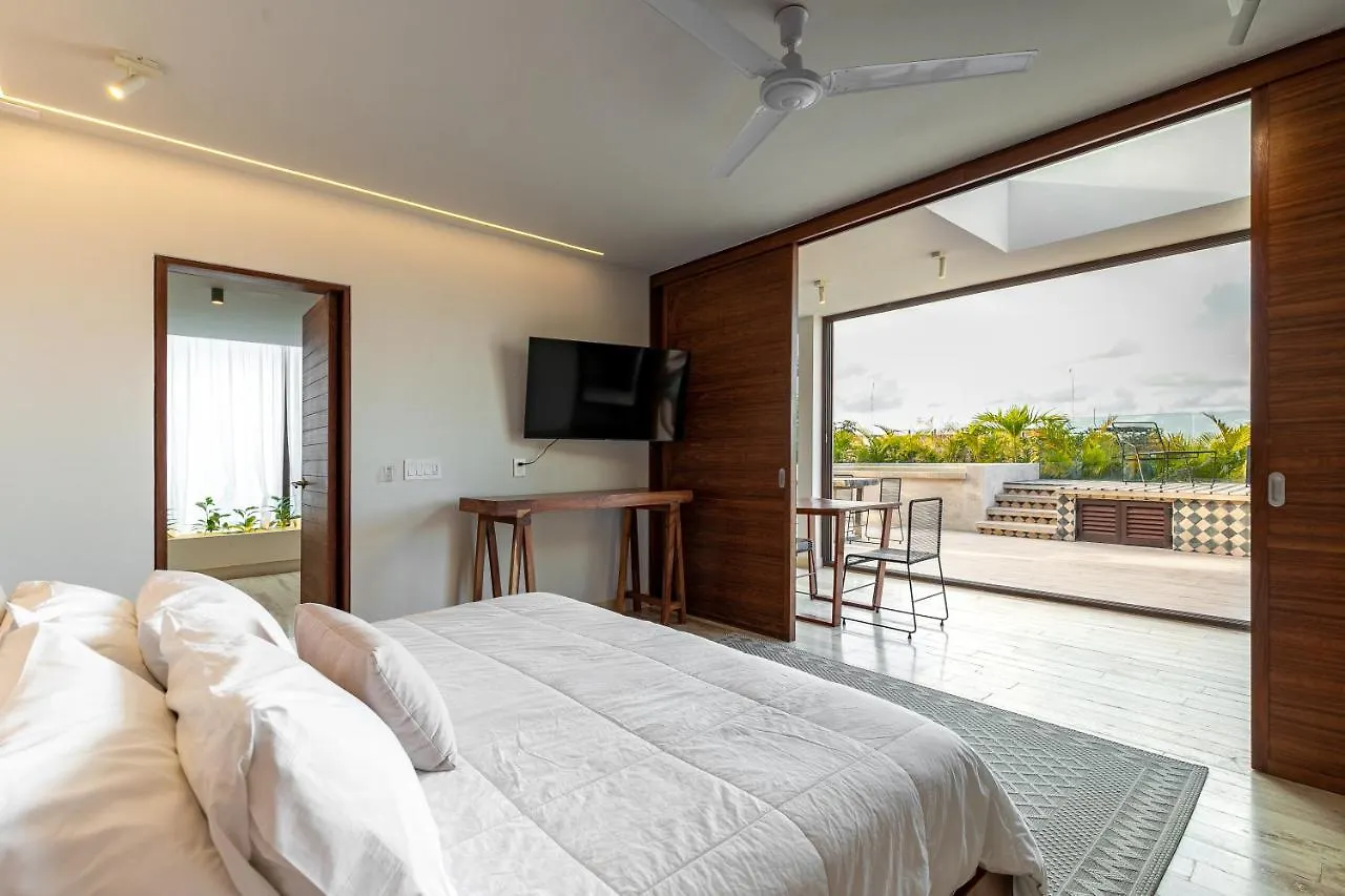 407 Stunning Penthouse Apartment For 2 Tulum