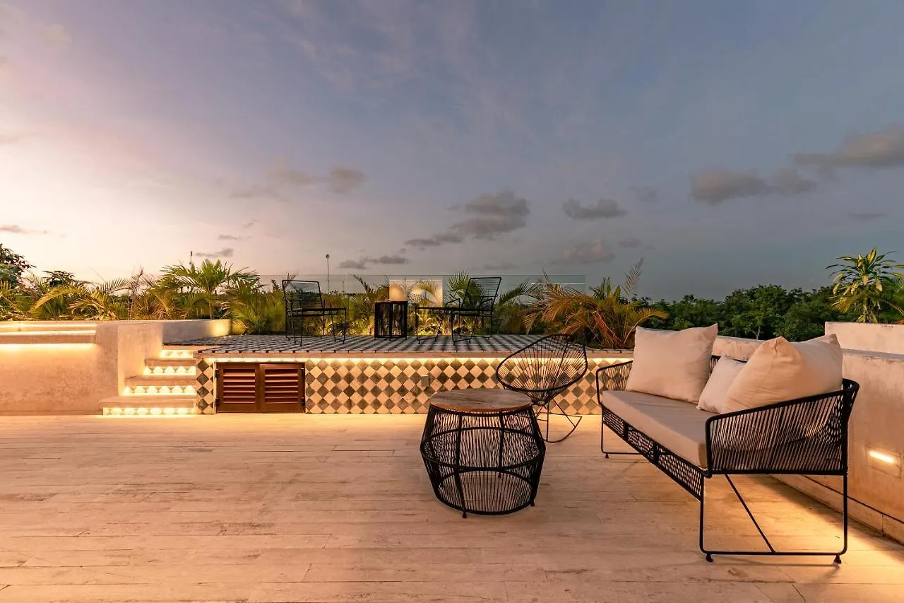407 Stunning Penthouse Apartment For 2 Tulum