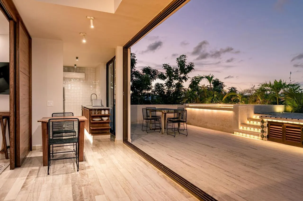 407 Stunning Penthouse Apartment For 2 Tulum