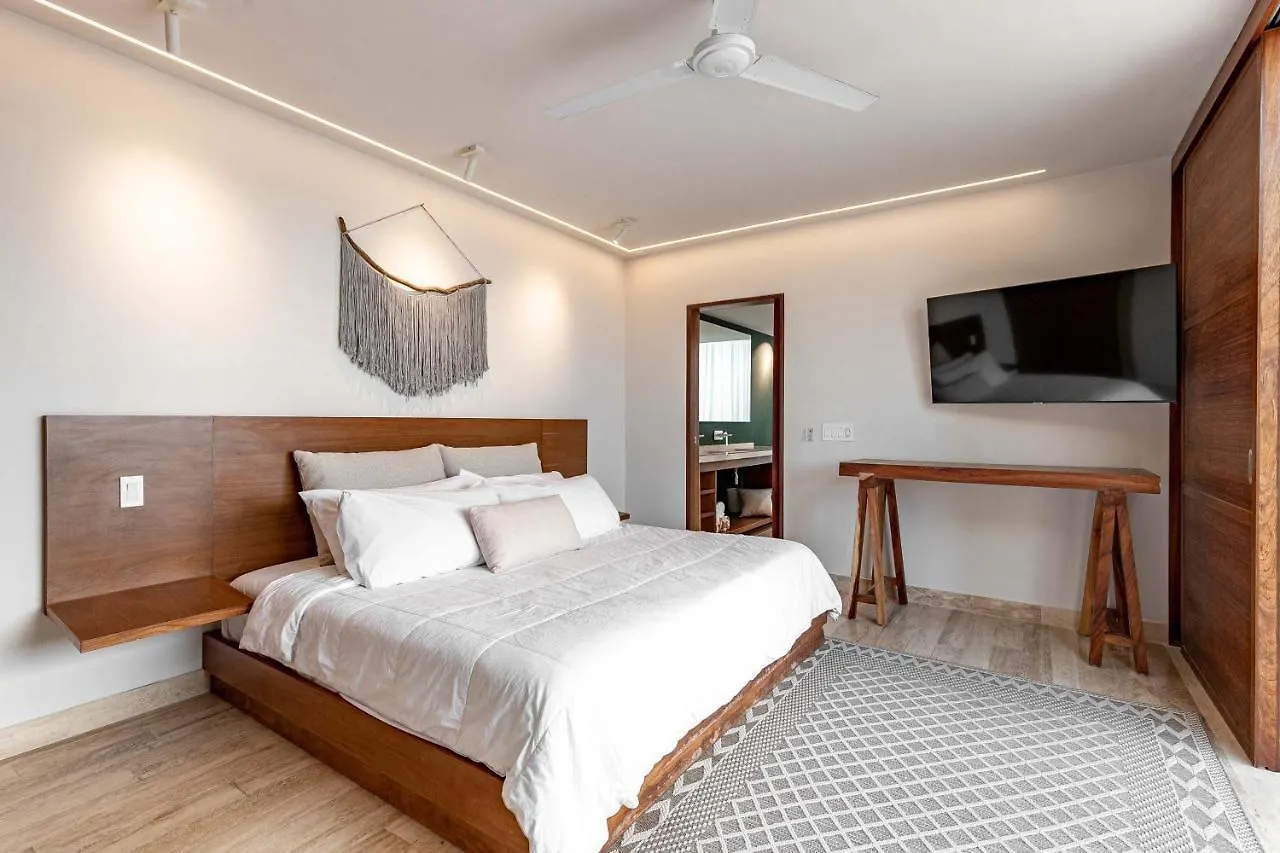 407 Stunning Penthouse Apartment For 2 Tulum