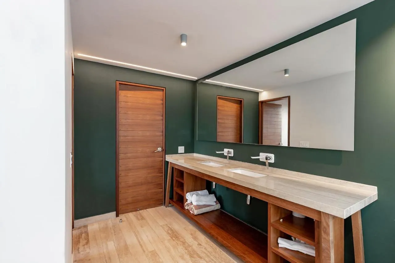 407 Stunning Penthouse Apartment For 2 Tulum